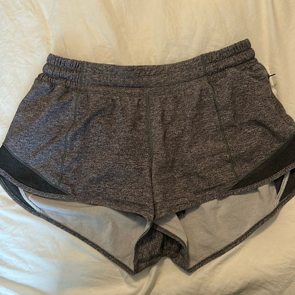 Hotty Hot Low-Rise Lined Short 2.5" | color: Grey | size: 8